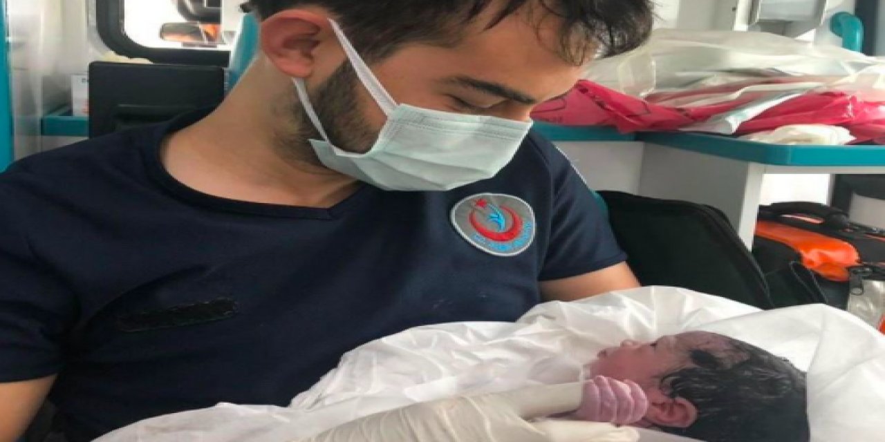 Ambulansta Doğum!