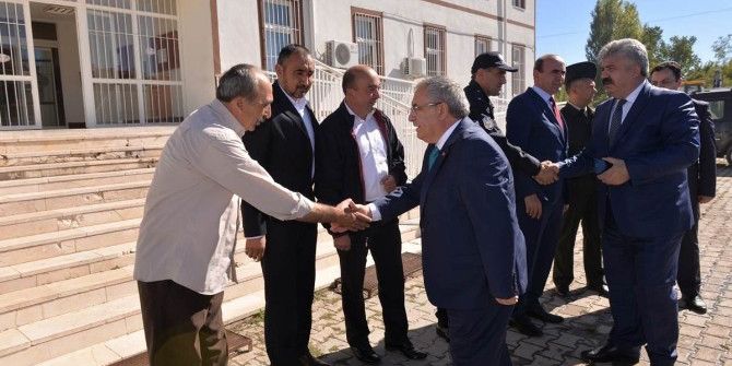 Vali Nayir: “Halk Sokağa Emirle Değil, Gönüllü Çıktı”