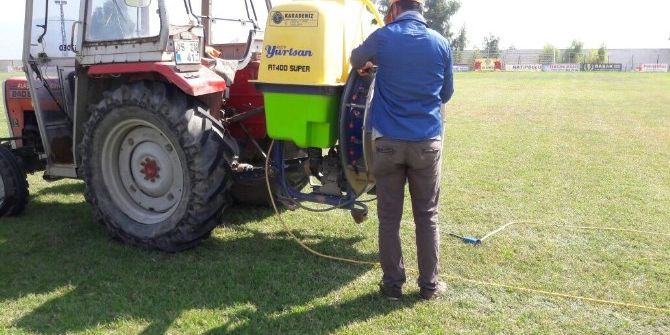 Alaşehir Şehir Stadının Zemini Bakımdan Geçti