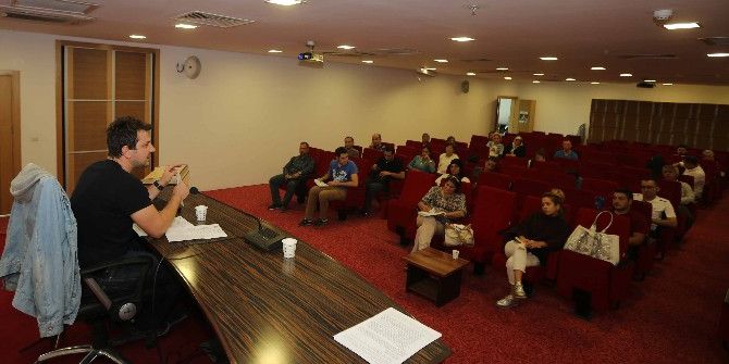 "Uygulamalı Girişimcilik Eğitimleri"ne Yoğun Talep