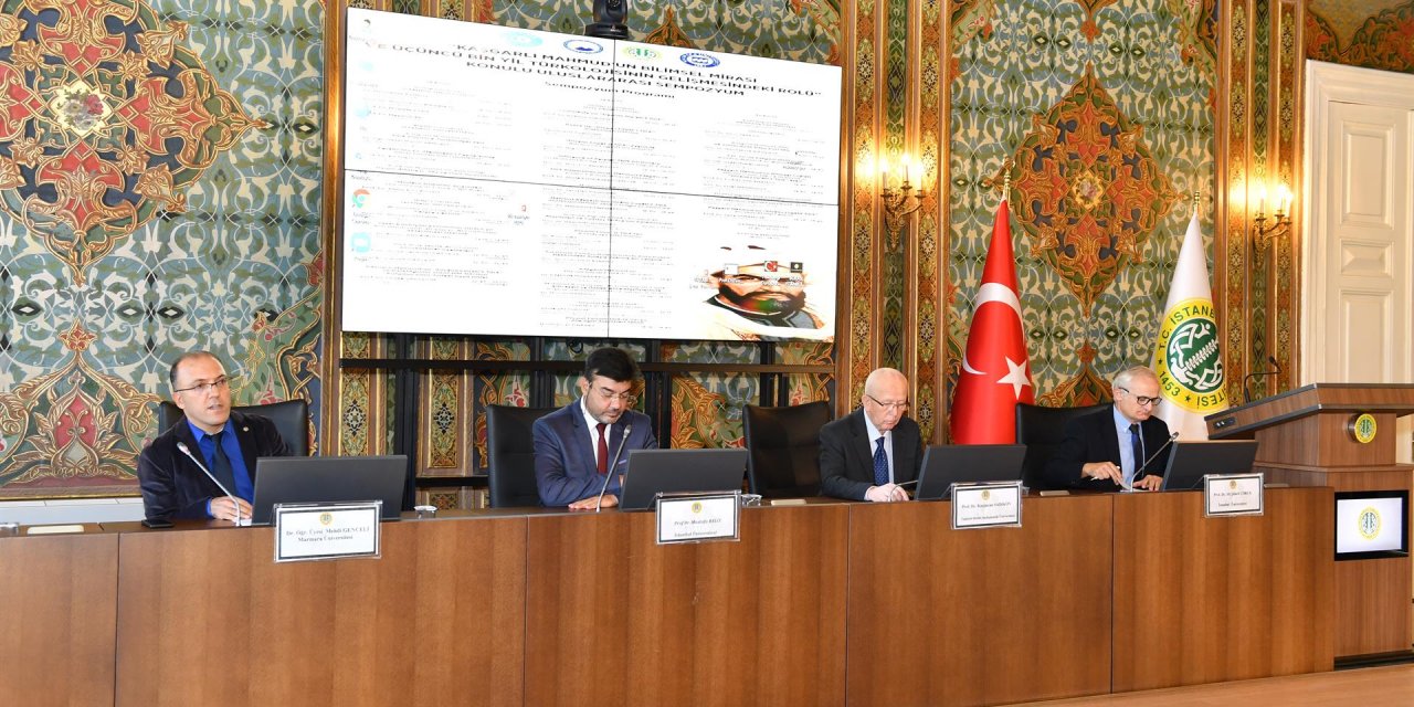 “Kaşgarlı Mahmut’un Bilimsel Mirası Konuşuldu