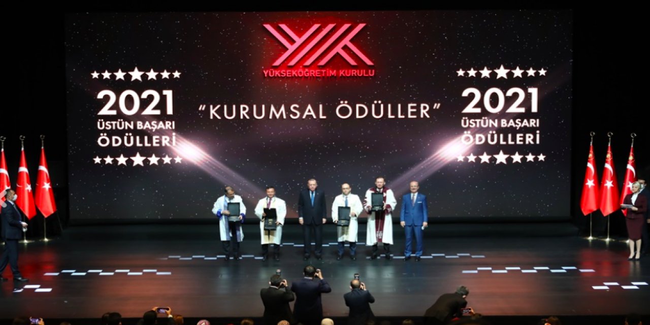 Yök Üstün Başarı Ödülleri Sahiplerini Buldu
