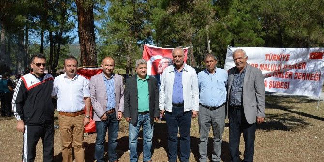 Şehit Ve Gazi Aileleri Orhaneli’nde Buluştu