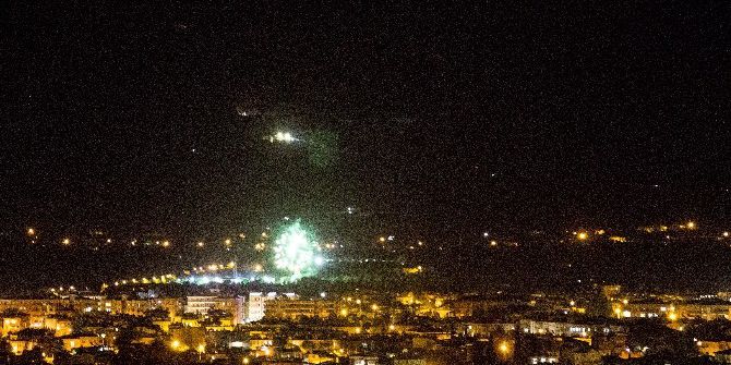 Havai Fişekler Ohal’i Deliyor