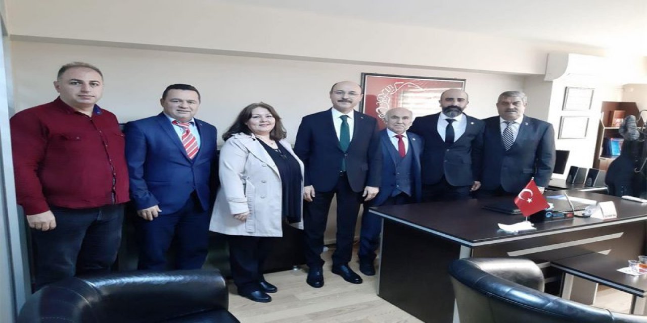 Öğretmenlik Meslek Kanunu Mecliste Görüşülmeli !