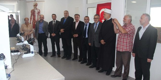 Tika, Bosna Hersek’te Eğitime Destek Vermeye Devam Ediyor