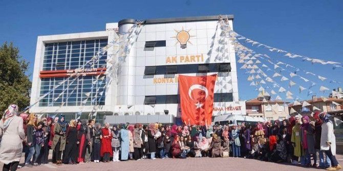 Konya Ak Gençlik’ten Bayanlara Yönelik “Diriliş Muştusu Kampı”