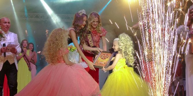 Sibirya Güzeli Birinci Seçildi