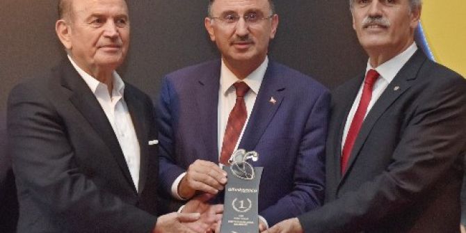 Mustafakemalpaşa Belediyesi’ne Ödül