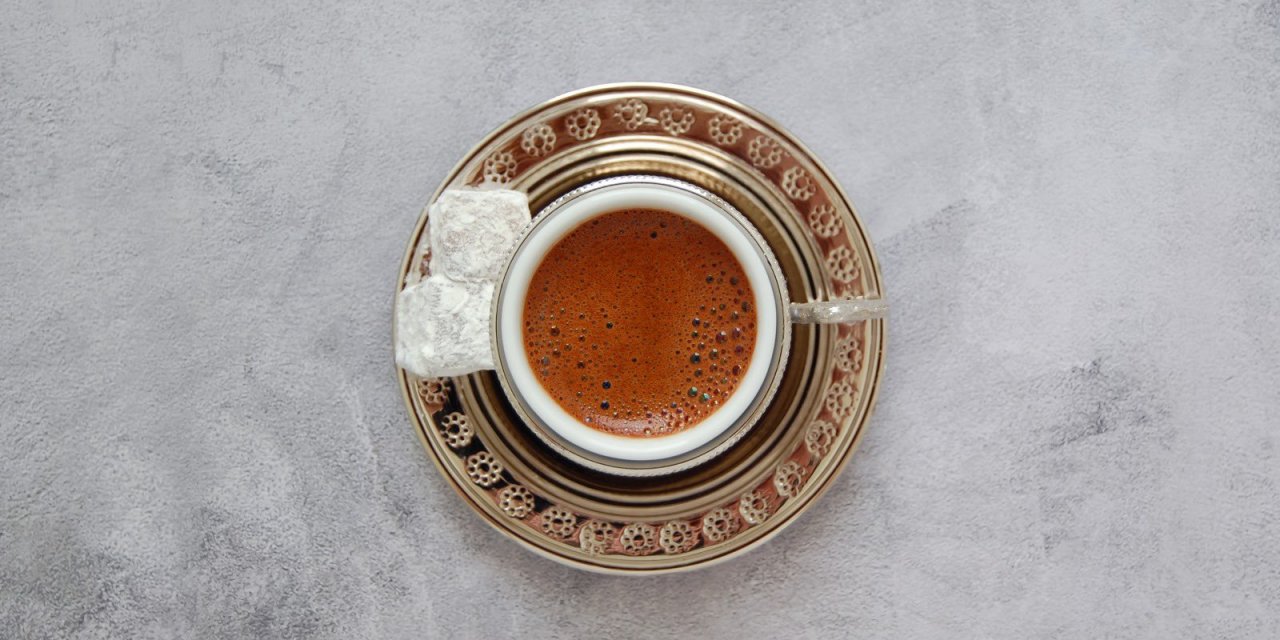 Bakan Koca, Kadınları Kahveye Çağırdı !