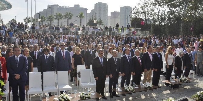 İstinye Üniversitesi 2016-2017 Akademik Yılına Başladı