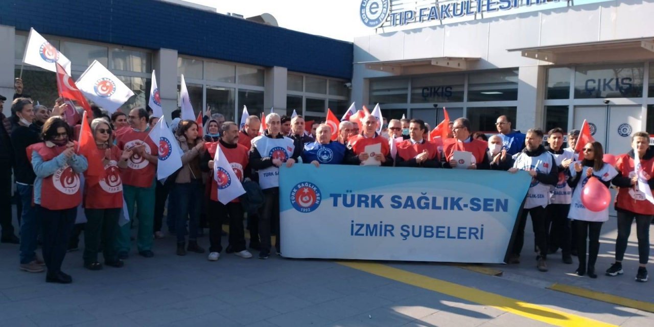 Memur Ve Memur Emeklisine Reva Görülen %25 Lik Zam Oranını Kabul Etmiyoruz!