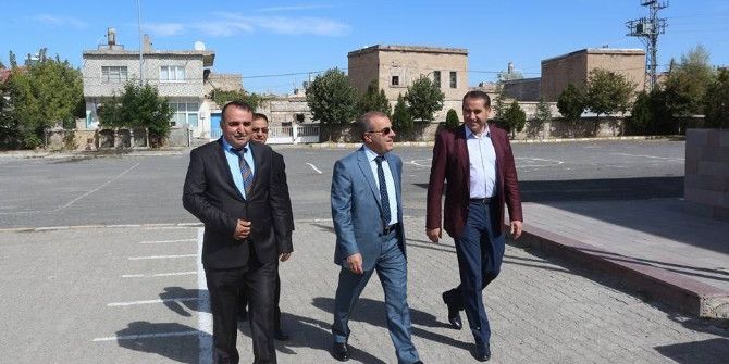 Milli Eğitim Müdürü Demir, Kaymaklı İlköğretim Okulunu Ziyaret Etti