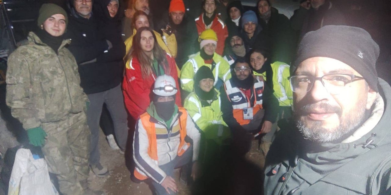 İzmirli İş İnsanları, Hekimler, Sağlıkçılar Kahramanmaraş’ta Sağlık Kabini Açtı