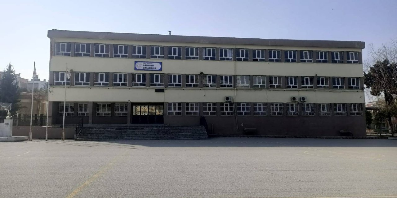 Eğitim-iş Şube Başkanı Topuk’tan Geç Kalınan Tahliye Kararına Tepki