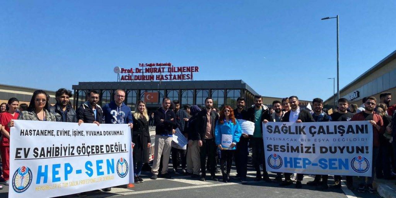 Prof. Dr. Murat Dilmener Acil Durum’da ‘göçebe Değiliz, Ev Sahibiyiz’ Eylemi!