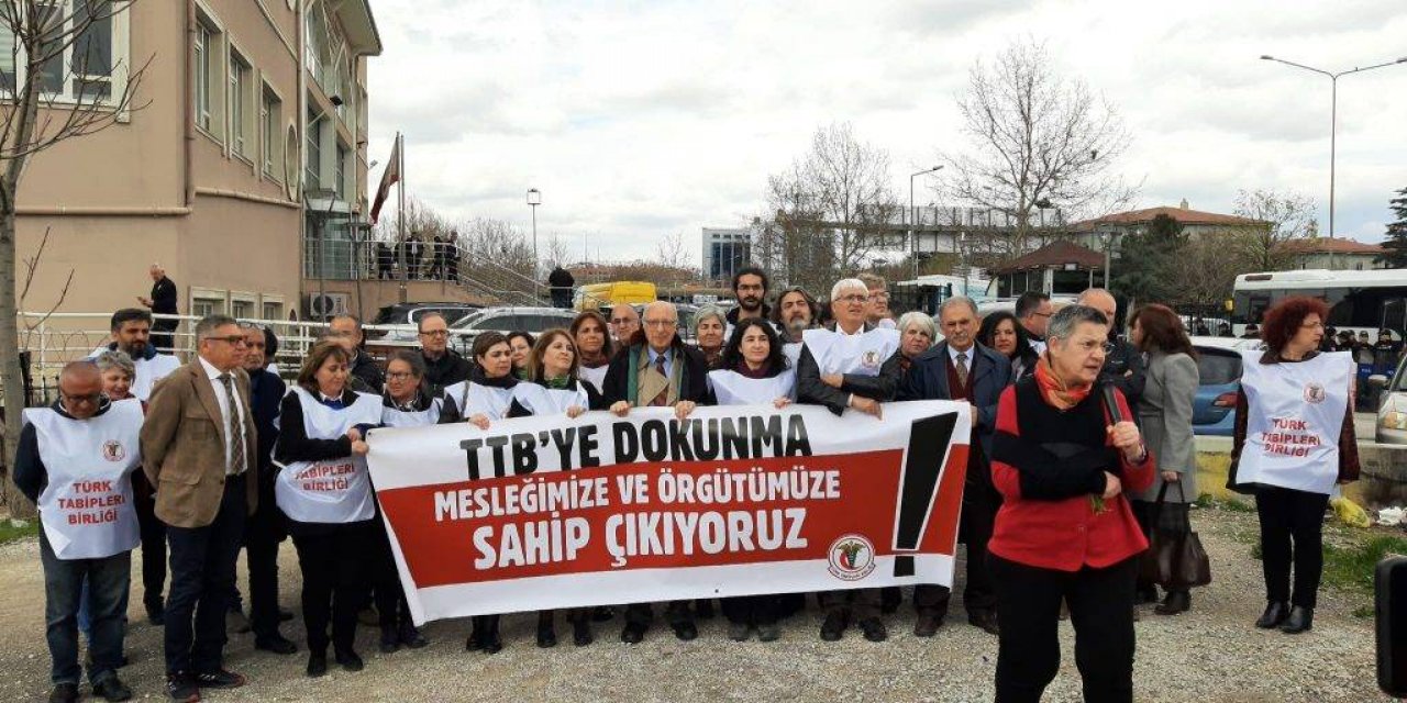 Ttb Merkez Konseyi’nin Görevden Alınması Davasına Erteleme