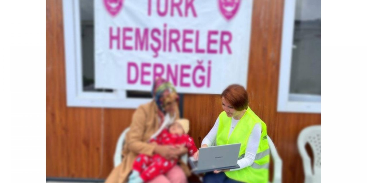 Thd’li Gönüllü Hemşireler Depremzedeleri Bayramda Yalnız Bırakmadı