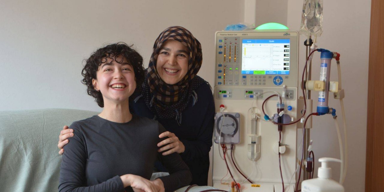 Evde Hemodiyaliz Tedavisi Egeli Munise’nin Hayatını Değiştirdi