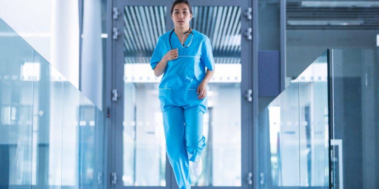 Thd Başkanı Özbaş’tan ‘hemşire Göçü’ Değerlendirmesi: Tutamıyoruz!