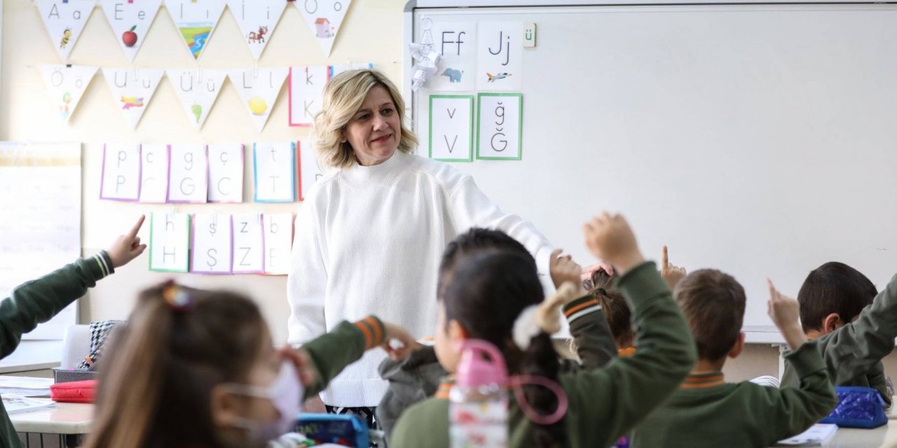 5 Deprem İlindeki Öğretmenlerin Yer Değişikliği Başvurusu 5 Temmuz’da