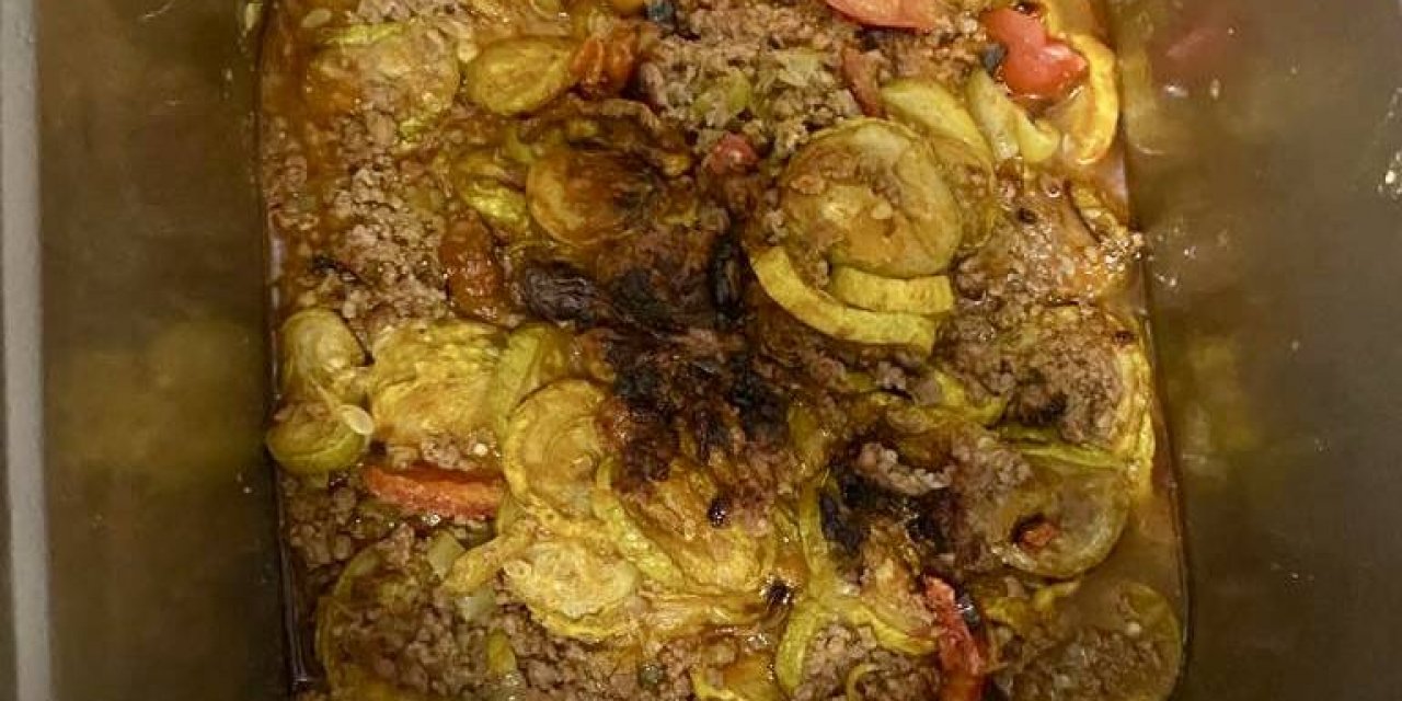 Hep-sen Gündeme Getirdi, İşte Skandal Hastane Yemek Fotoğrafları ! 