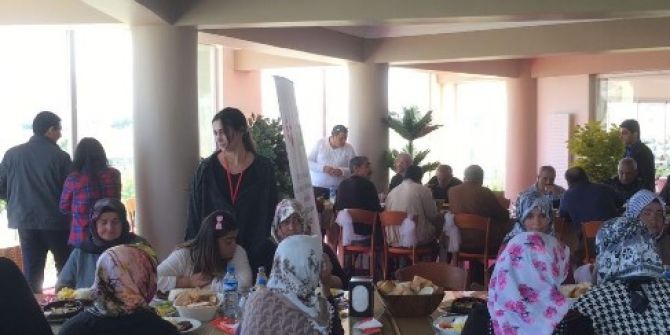 Erzurum’da Yaşlılar Günü Etkinliği Düzenlendi