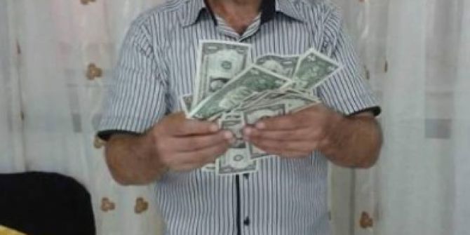 Düğünde Bahşiş Atılan Dolarlar Sahte Çıktı