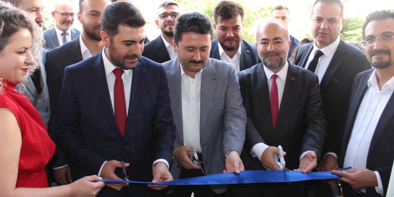 Genç Sağlık Sendikası Balıkesir Şubesi Açıldı 