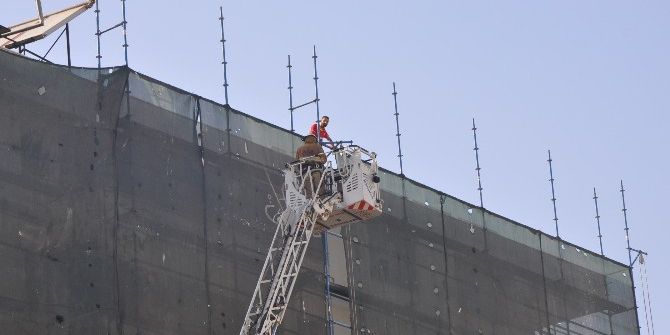 Cezaevinden Çıktı, İntihara Teşebbüs Etti