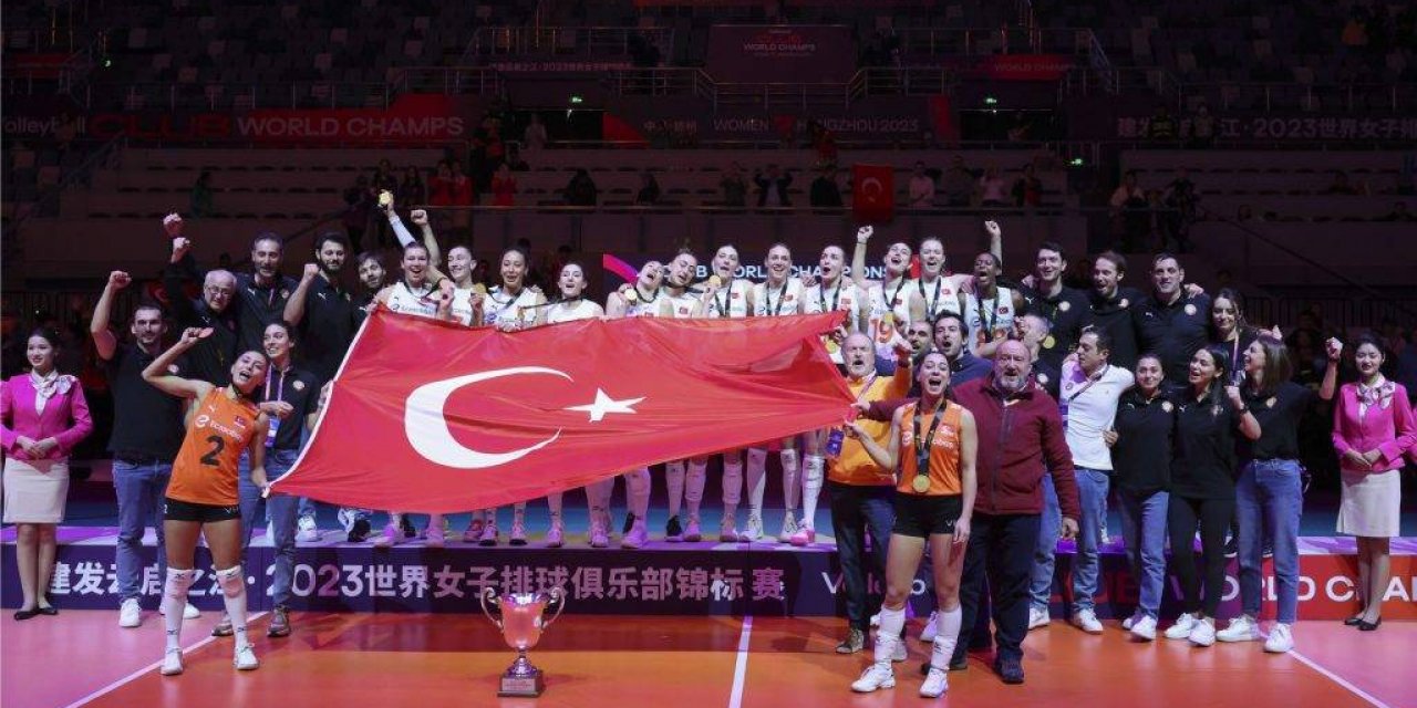 Eczacıbaşı Dynavit, 3. Kez Kulüpler Dünya Şampiyonu Oldu