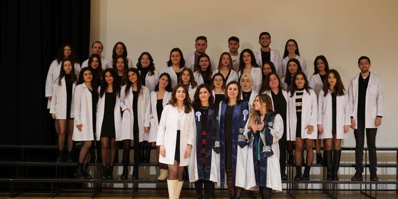 Eü Sağlık Fakültesi’nde Beyaz Önlük Töreni