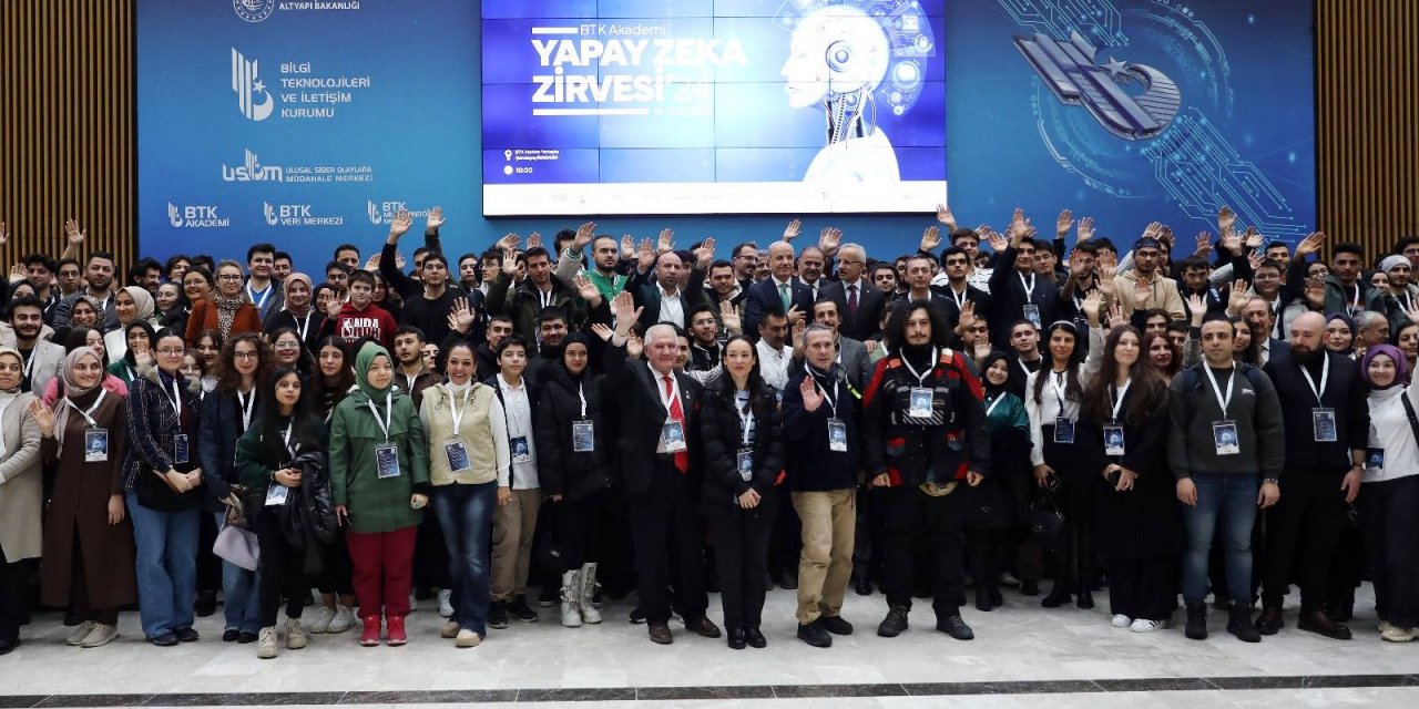 ​“yapay Zeka” Üniversite Ders Müfredatlarına Giriyor