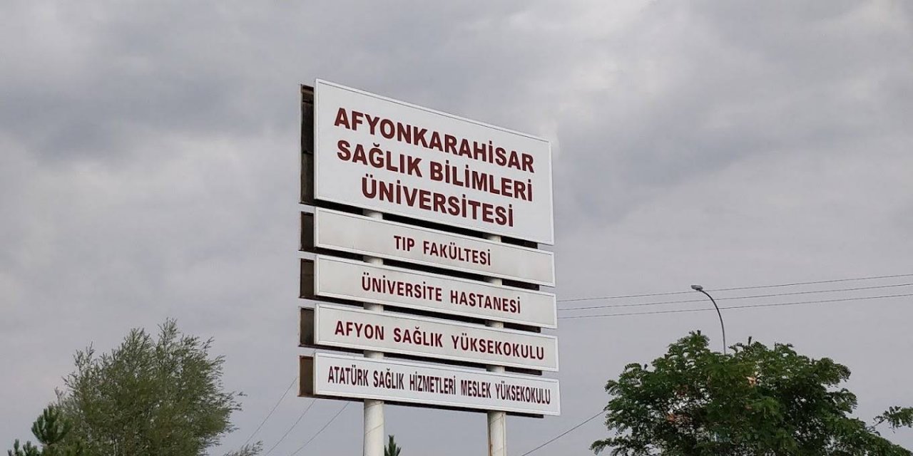 Afyonkarahisar Eğitim Ve Araştırma Hastanesi’nde Fareler Görüldü !