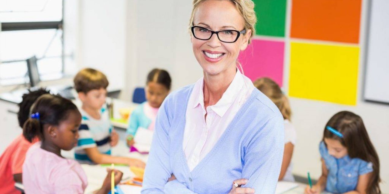 Öğretmenlere Aile Birliği Mazeretine ‘ek Yer Değiştirme’ Hakkı Geldi