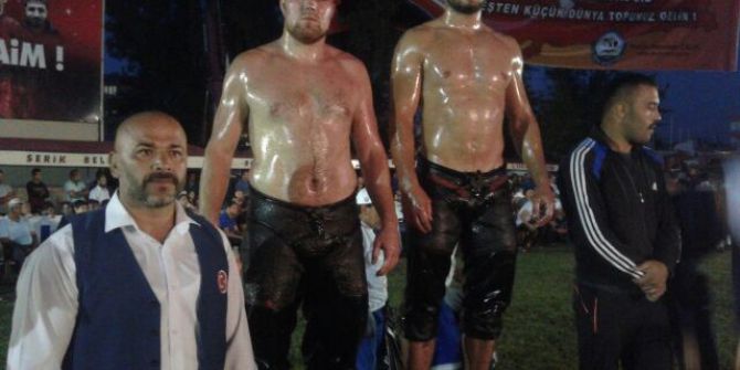 Umurbeyli Güreşçi Antalya’da Birinci Oldu