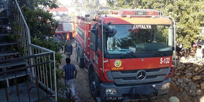 Manavgat’ta Ev Yangını