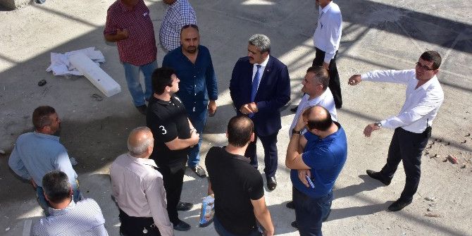 Alıcık, Kütüphane Ve Konferans Salonunda İncelemelerde Bulundu
