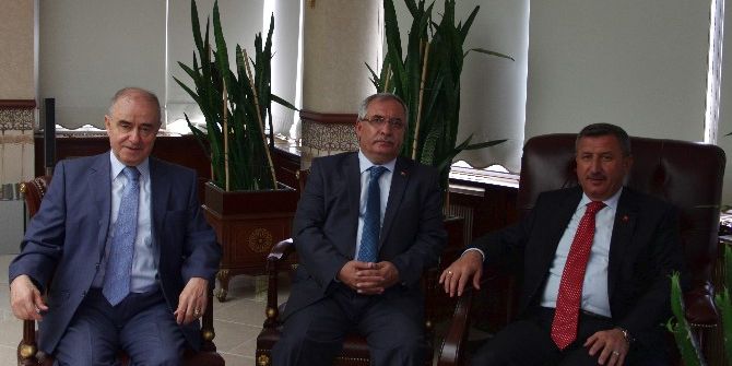 Valiler İsmet Güral’a Konuk Oldu
