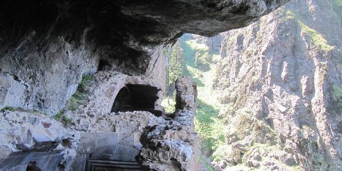 Gürcistan Kraliçesi Tamara’nın Artvin’deki Odaları Ve Suatılan Şelalesi Keşfedilmeyi Bekliyor