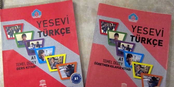 Ahmet Yesevi Üniversitesinden "Yesevi Türkçe" Seti