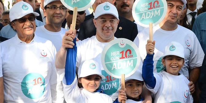 Dünya Yürüyüş Günü’nde ’Her Gün 10 Bin Adım’ Etkinliği