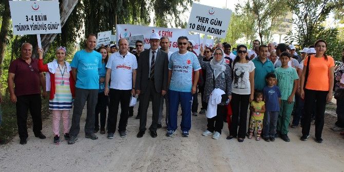 Yürüyüş Günü’nde "Giden Kilolar Gelen Sağlık Olsun" Mesajı