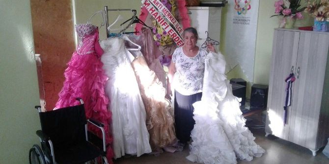 Togem’den Yardım Derneğine Gelinlik