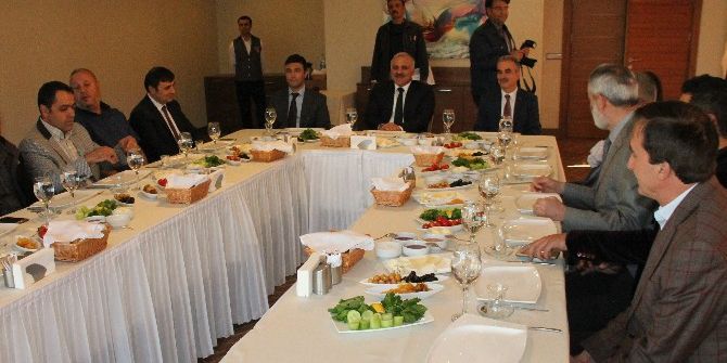 Vali Murat Zorluoğlu, Gazetecilerle Bir Araya Geldi