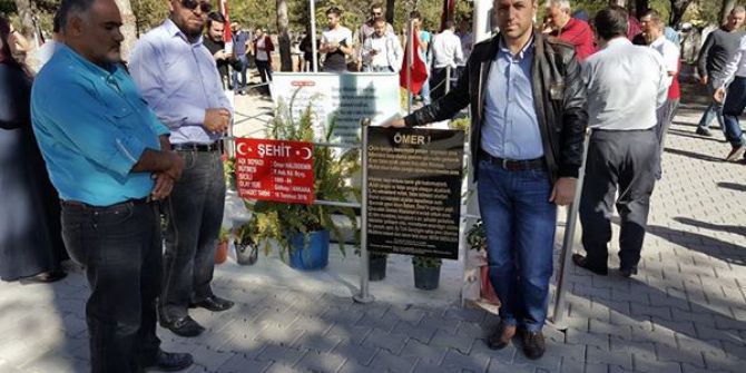 Diriliş Başkanları Ömer Halisdemir’in Kabrini Ziyaret Etti