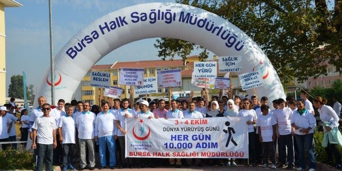 Bursa’da Sağlıklı Hayat Yürüyüşü