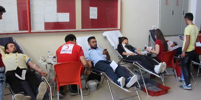 Kahta Meslek Yüksekokulu’nda Kan Bağışına Yoğun İlgi