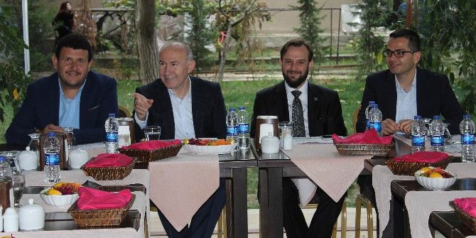 Prof. Dr. Şimşirgil Kırklareli’nde