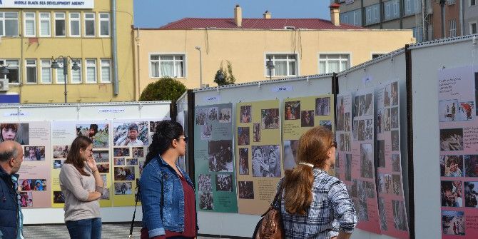 "Yamalı Gülücük" Adlı Resim Sergisi